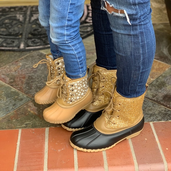 Shoeroom21 boutique Shoes - NEW SIZES** LADIES GOLD GLITTER DUCK BOOTS